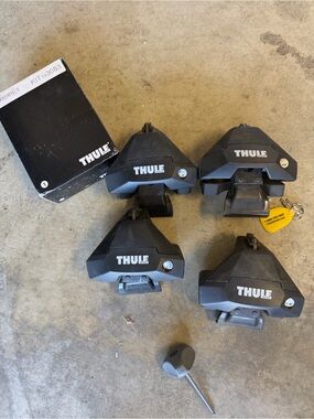 Thule Black Roof Rack Foot Pack - Set of Four